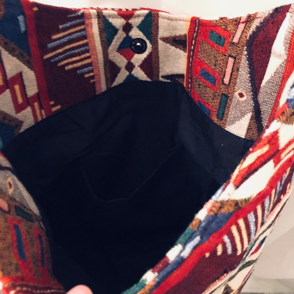 Embroidered crossbody bag - Picture 5 of 7